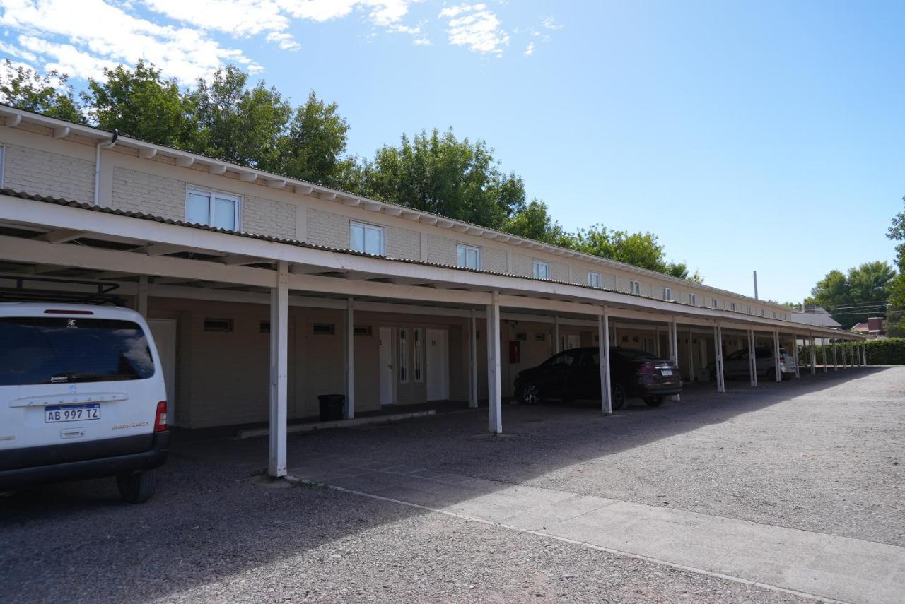 Motel A.C.A. Cipolletti Exteriér fotografie
